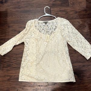 Never worn Tommy Bahama lace top